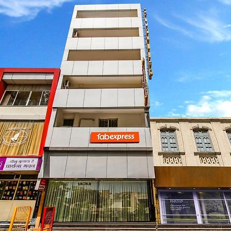 Mukesh Residency Ξενοδοχείο Πούνε Εξωτερικό φωτογραφία