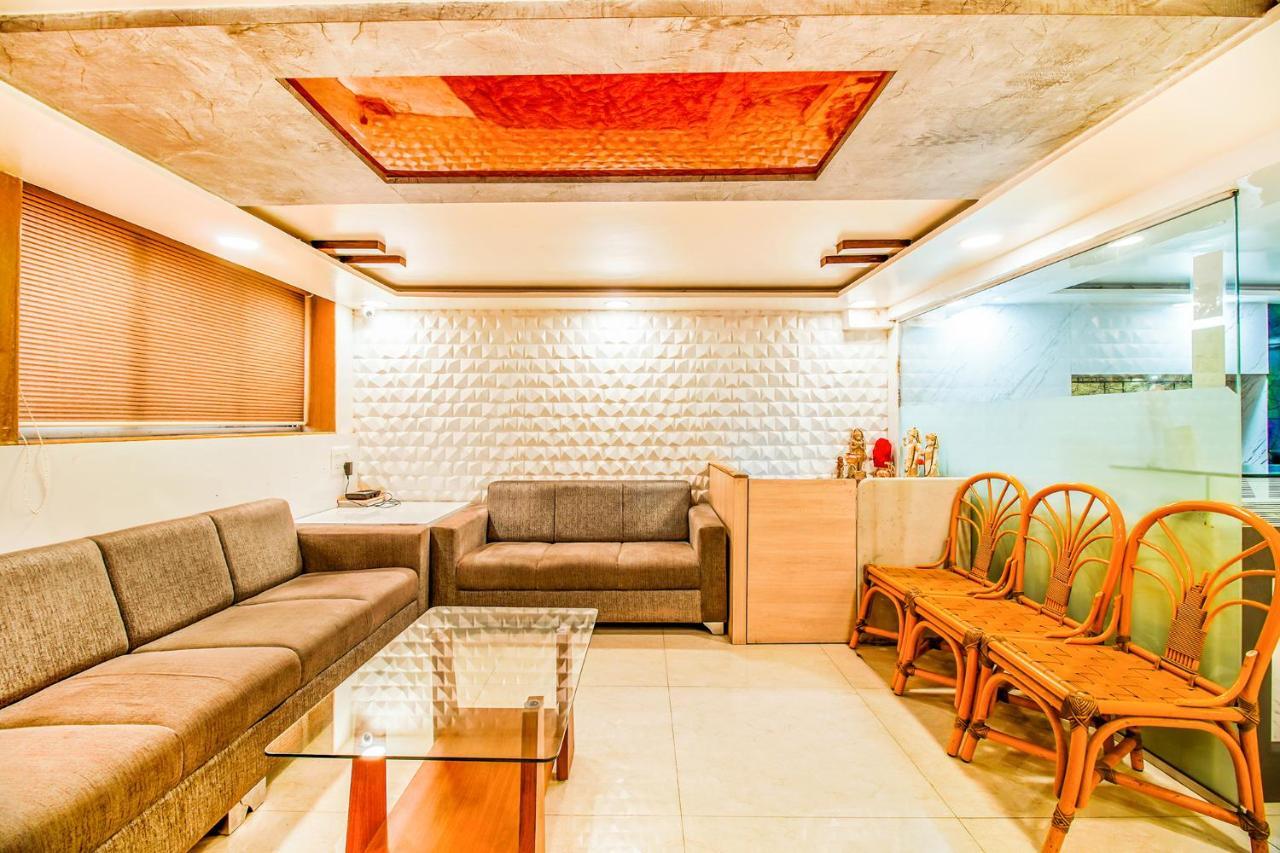 Mukesh Residency Ξενοδοχείο Πούνε Εξωτερικό φωτογραφία