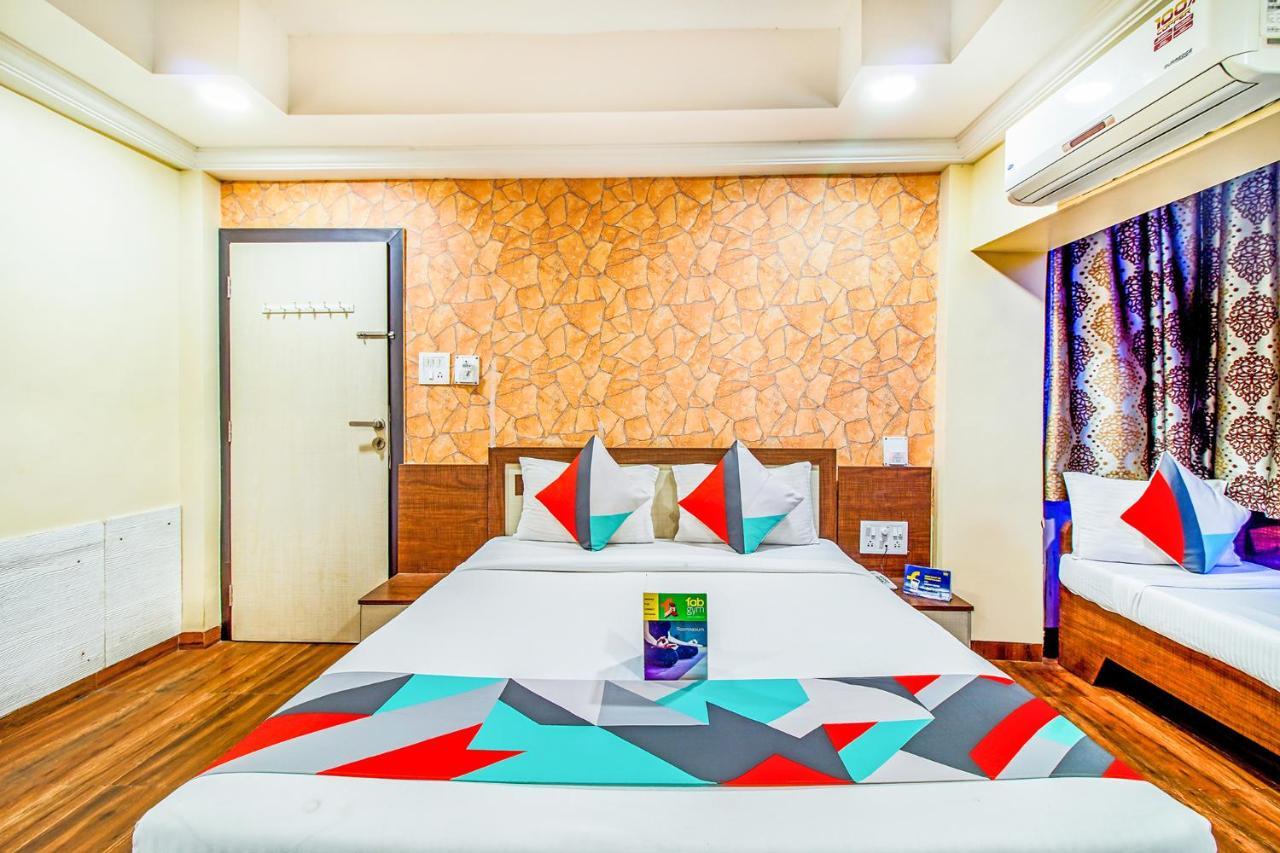 Mukesh Residency Ξενοδοχείο Πούνε Εξωτερικό φωτογραφία